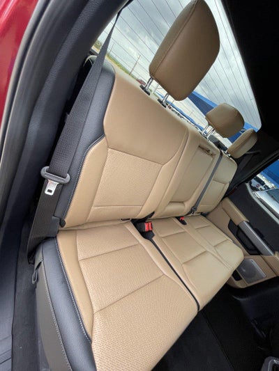2026 Ford Super Duty F-350 Drw LARIAT