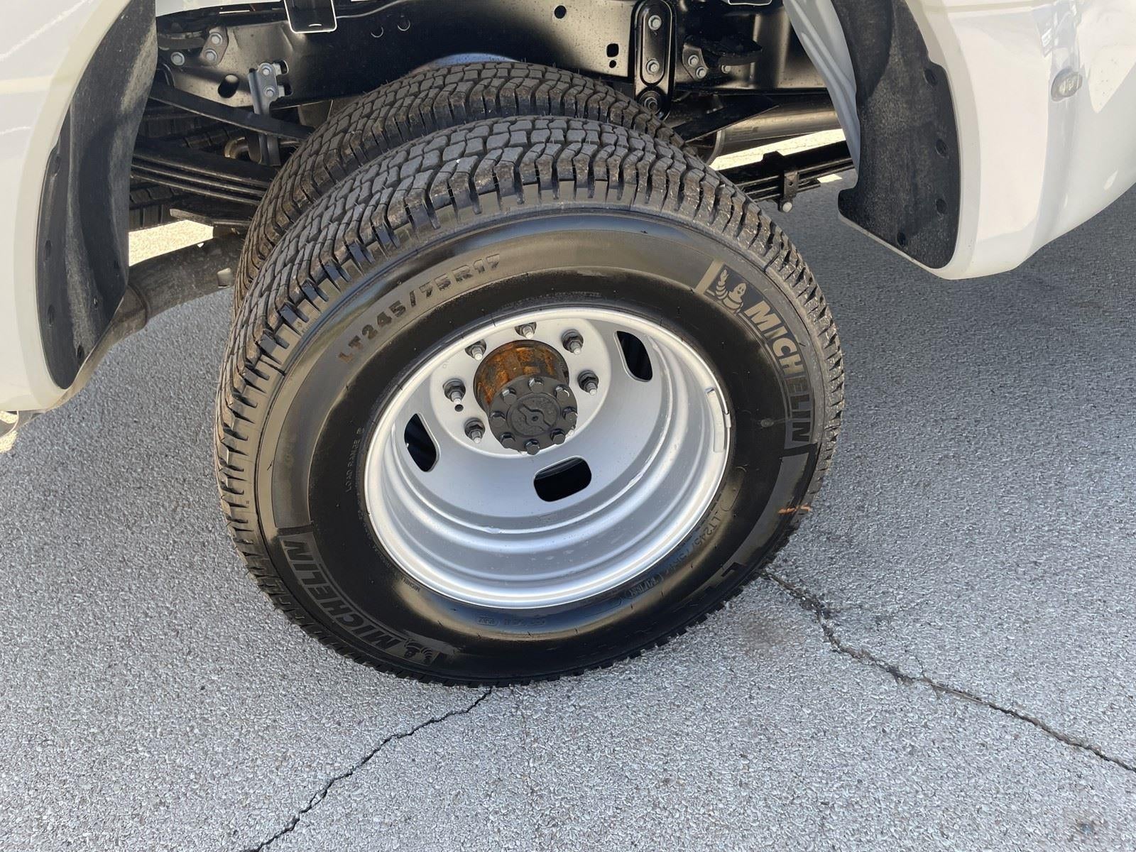 2026 Ford Super Duty F-350 DRW XLT