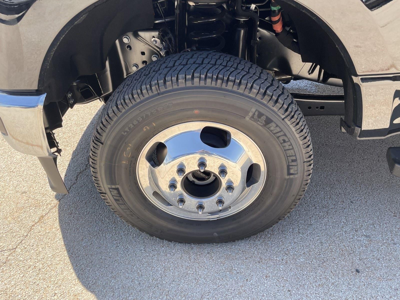 2026 Ford Super Duty F-350 Drw LARIAT
