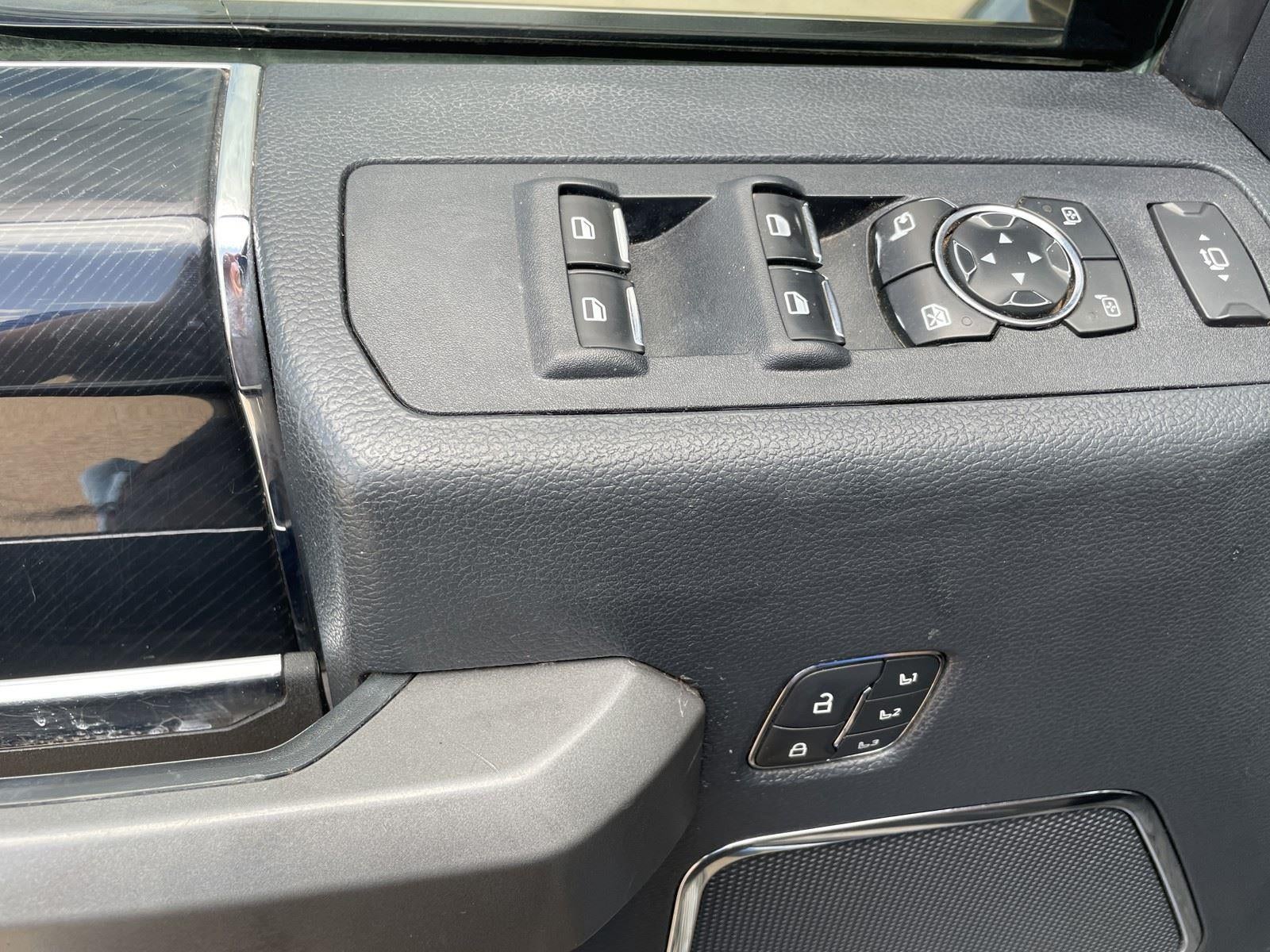 2022 Ford Super Duty F-450 DRW Platinum