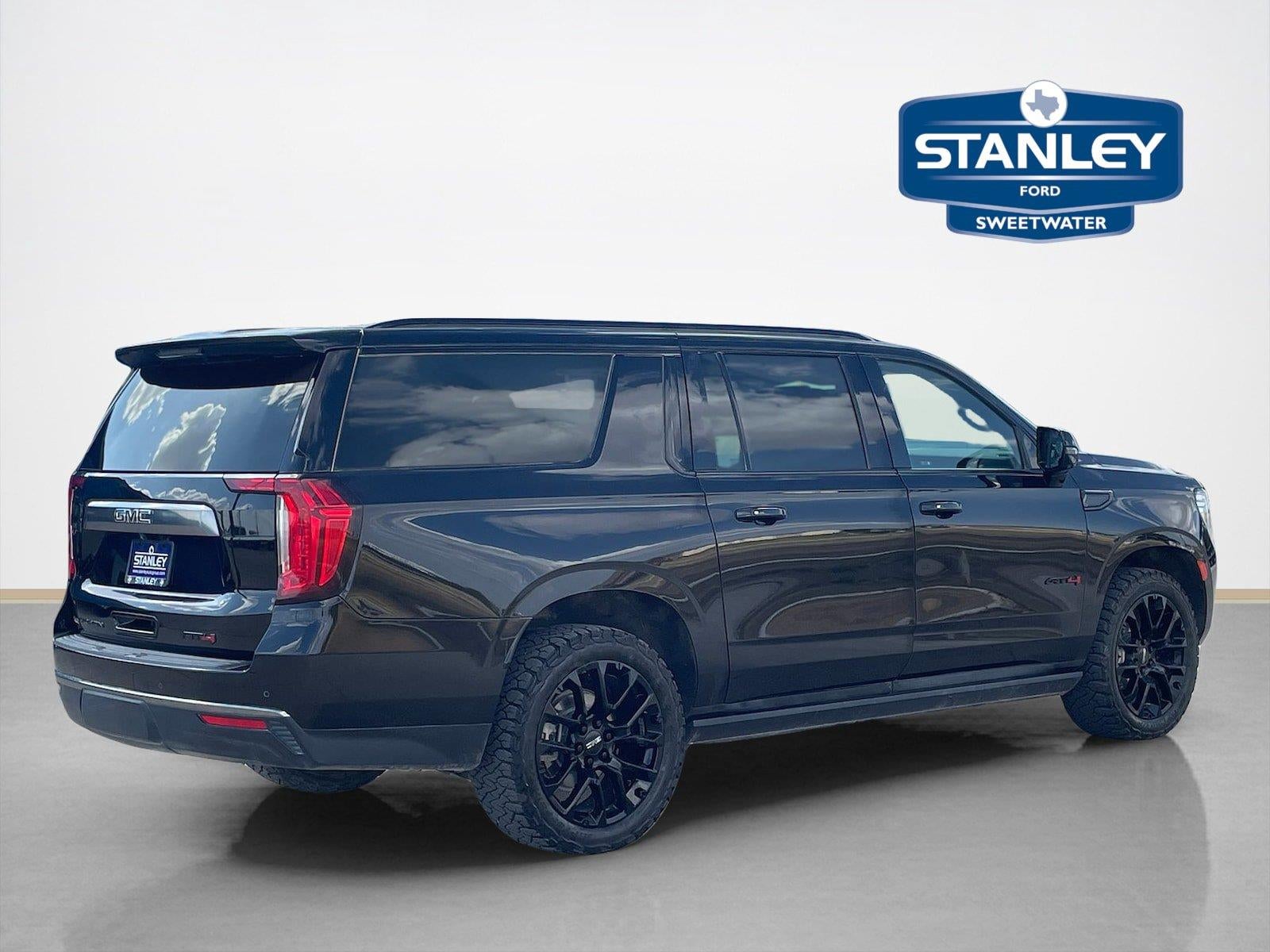2024 GMC Yukon XL AT4
