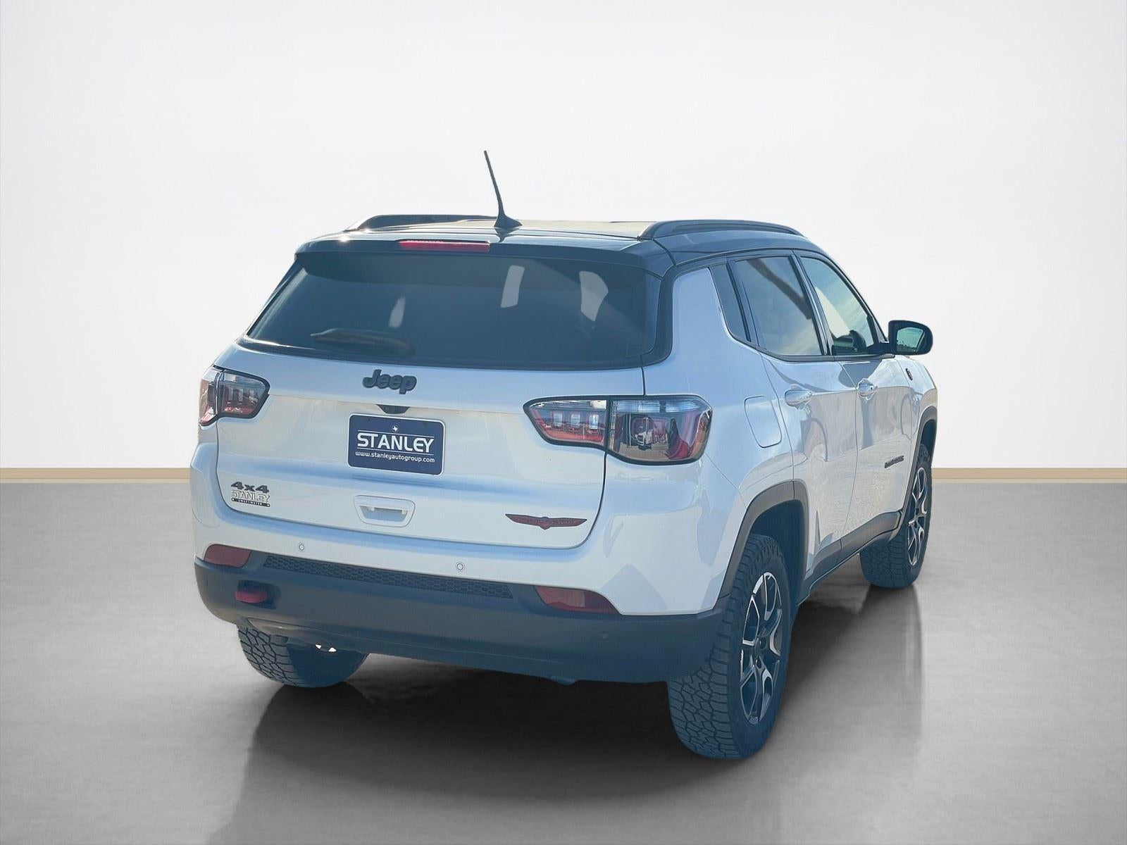 2025 Jeep Compass Trailhawk