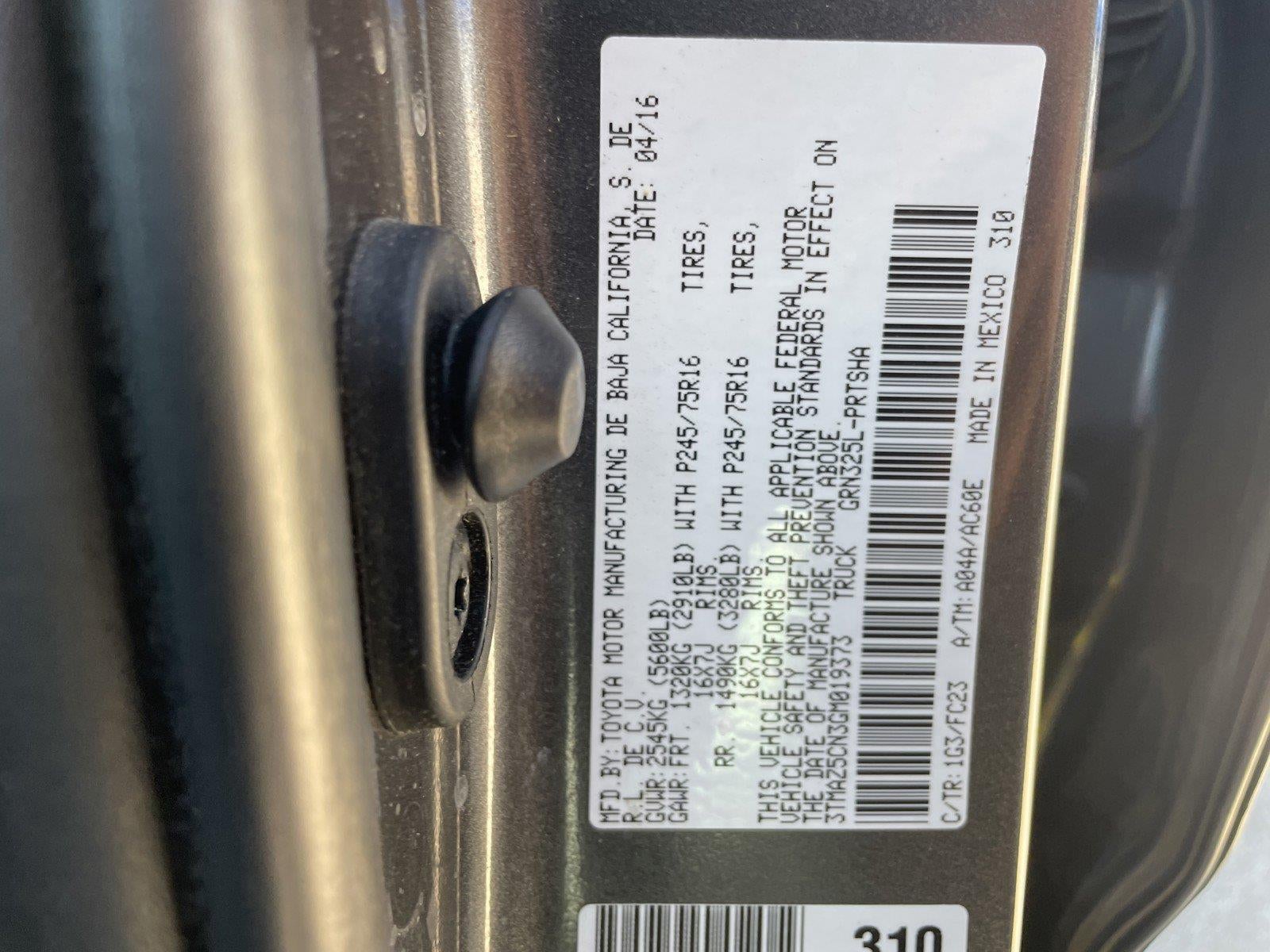 2016 Toyota Tacoma SR5