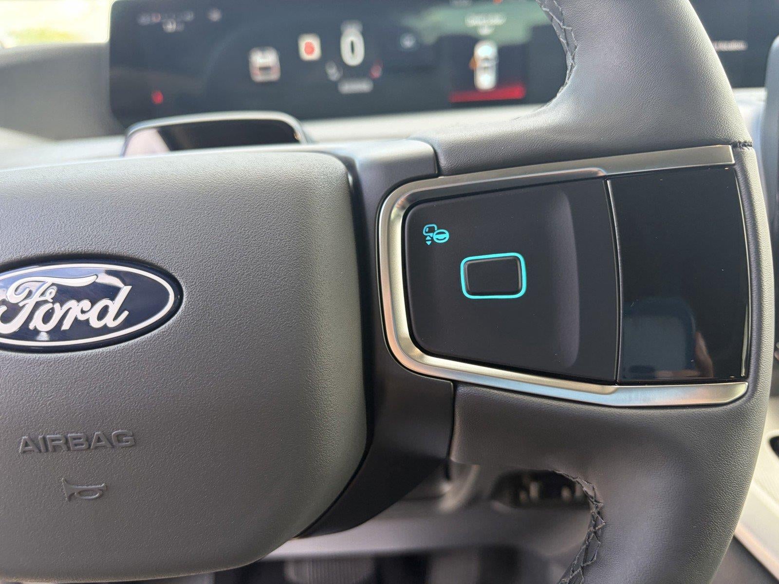 2027 Ford Expedition Active