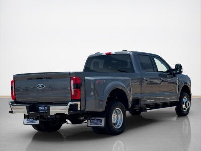 2026 Ford Super Duty F-350® Lariat®