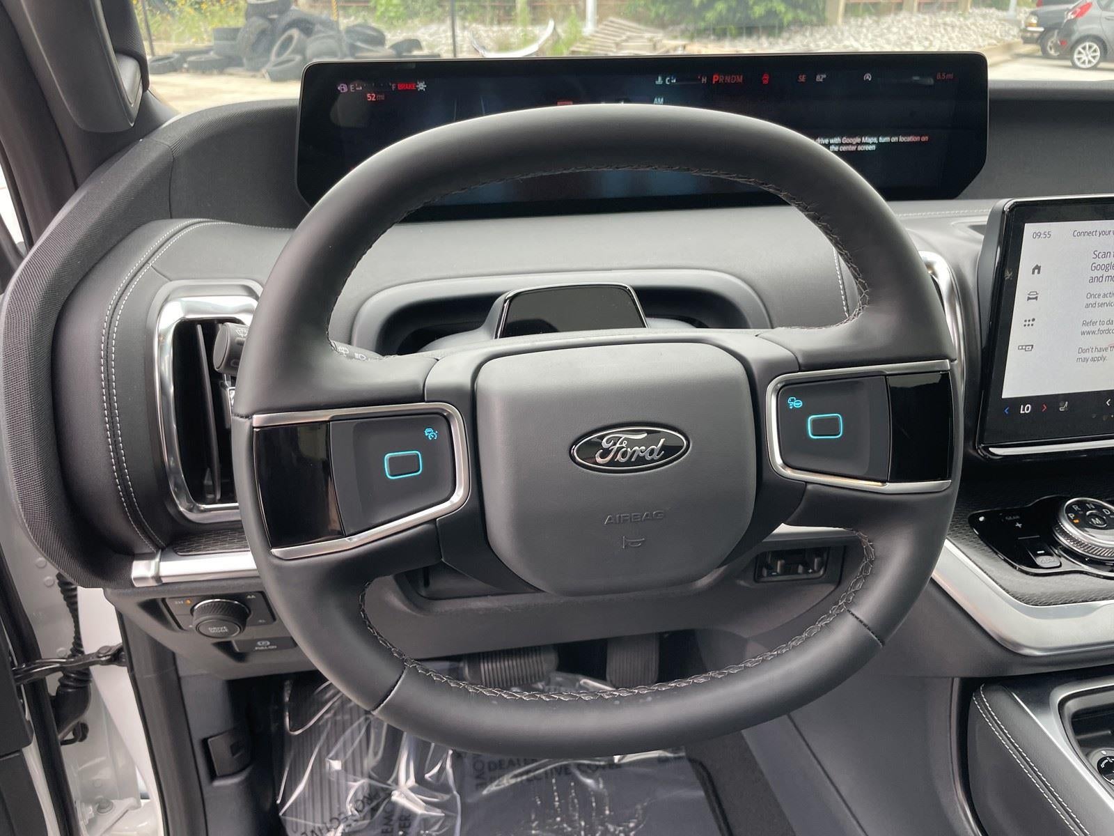 2026 Ford Expedition Platinum®