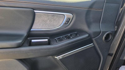 2027 Ford Expedition Tremor®