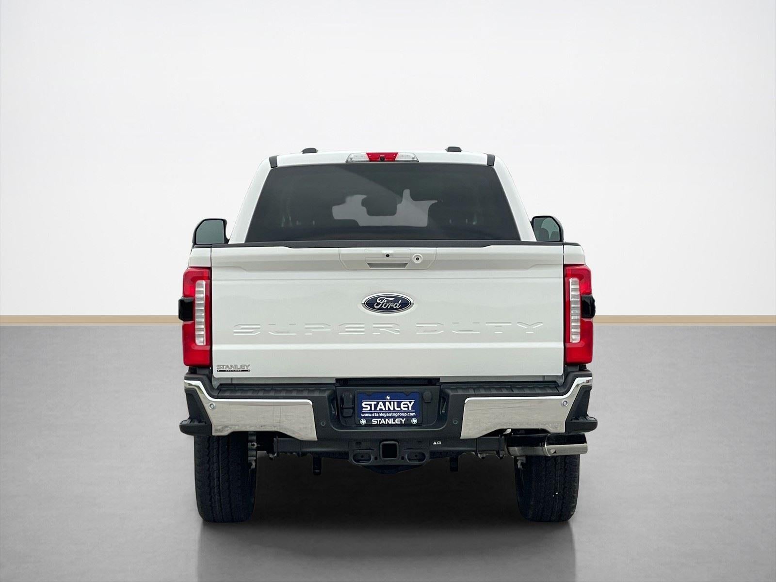 2026 Ford Super Duty F-250® Lariat®