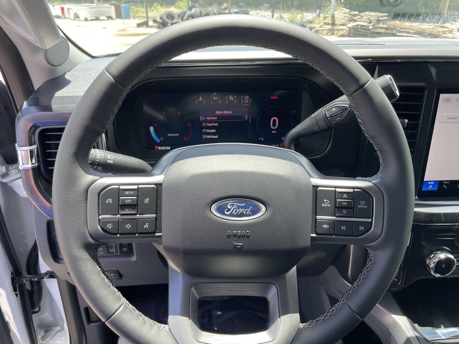 2026 Ford Super Duty F-350® Lariat®