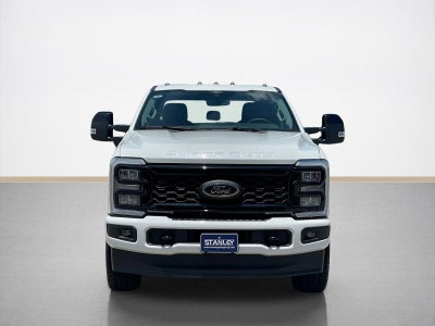 2026 Ford Super Duty F-350® Lariat®