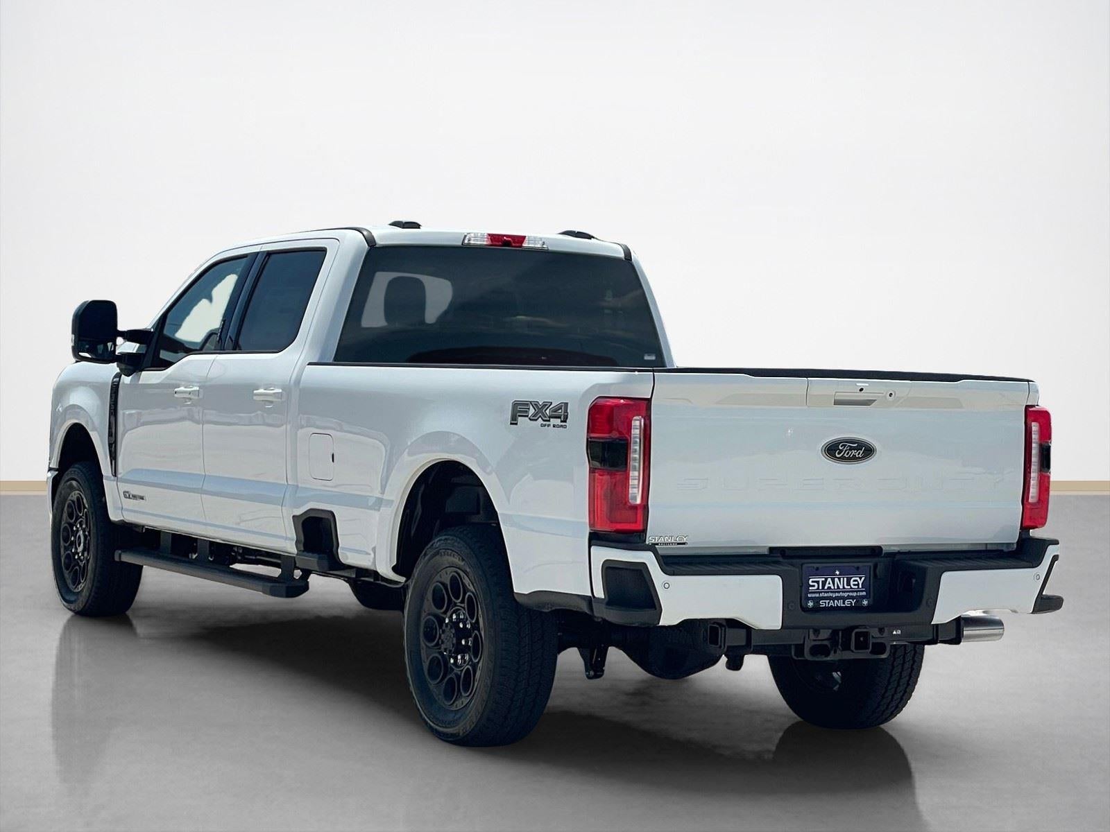 2026 Ford Super Duty F-350® Lariat®