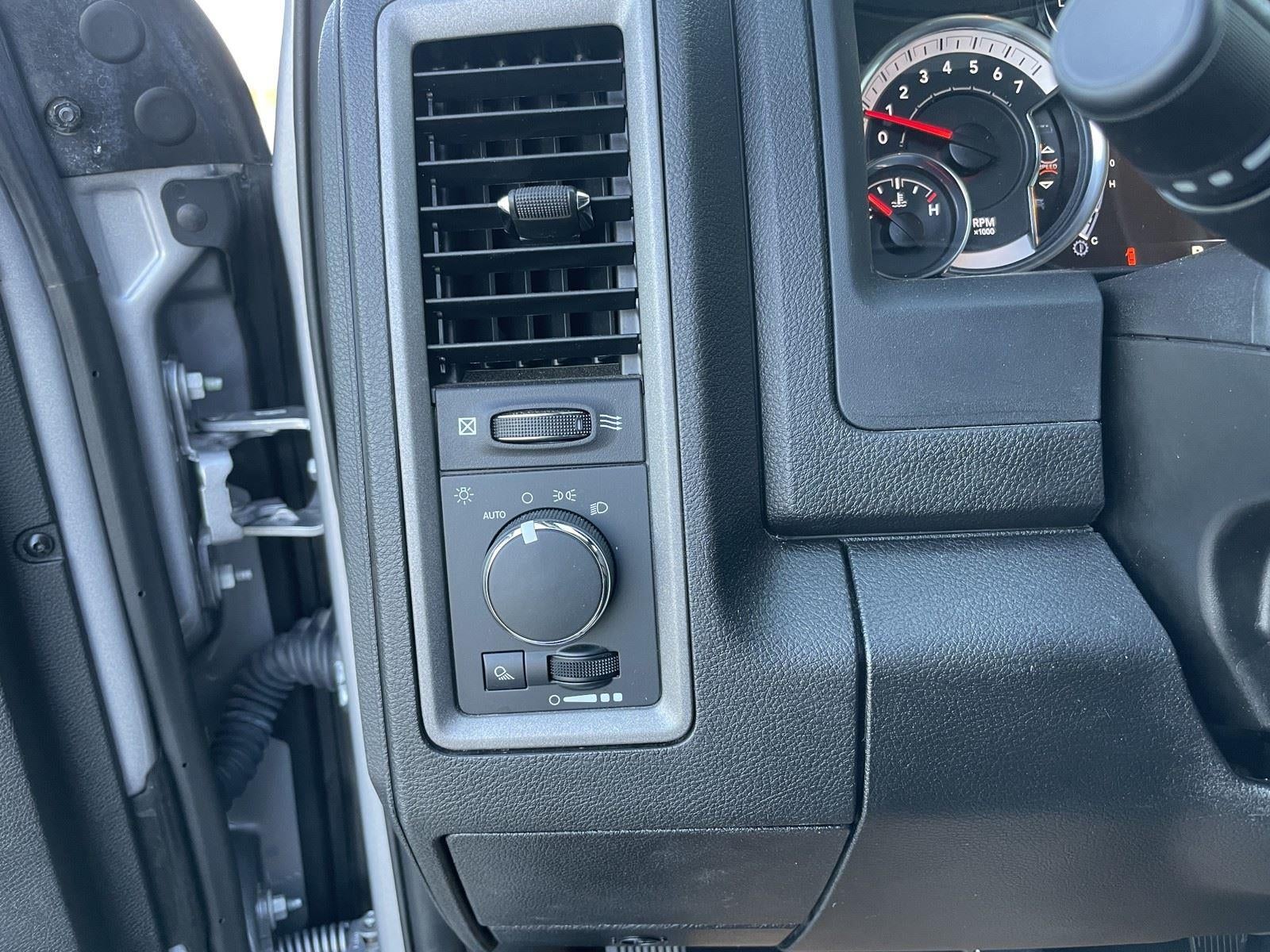 2024 RAM 1500 Classic Tradesman