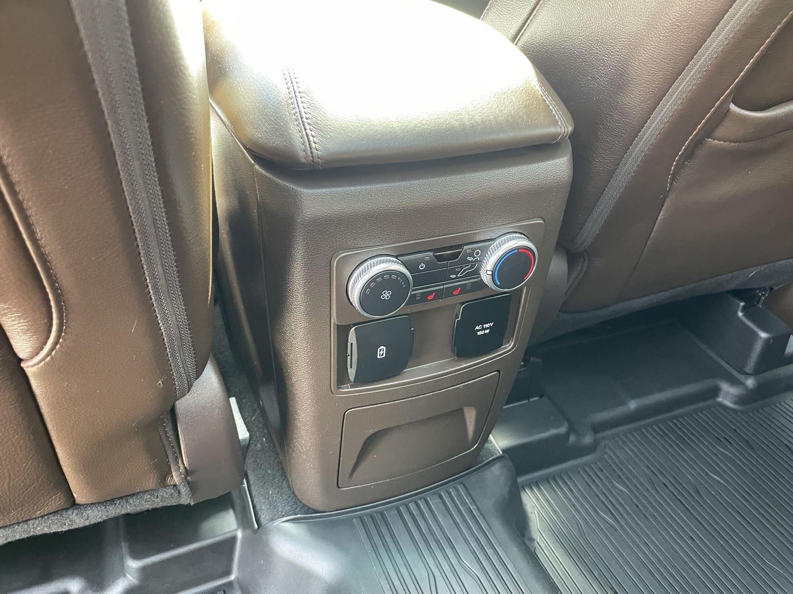 2022 Ford Explorer King Ranch