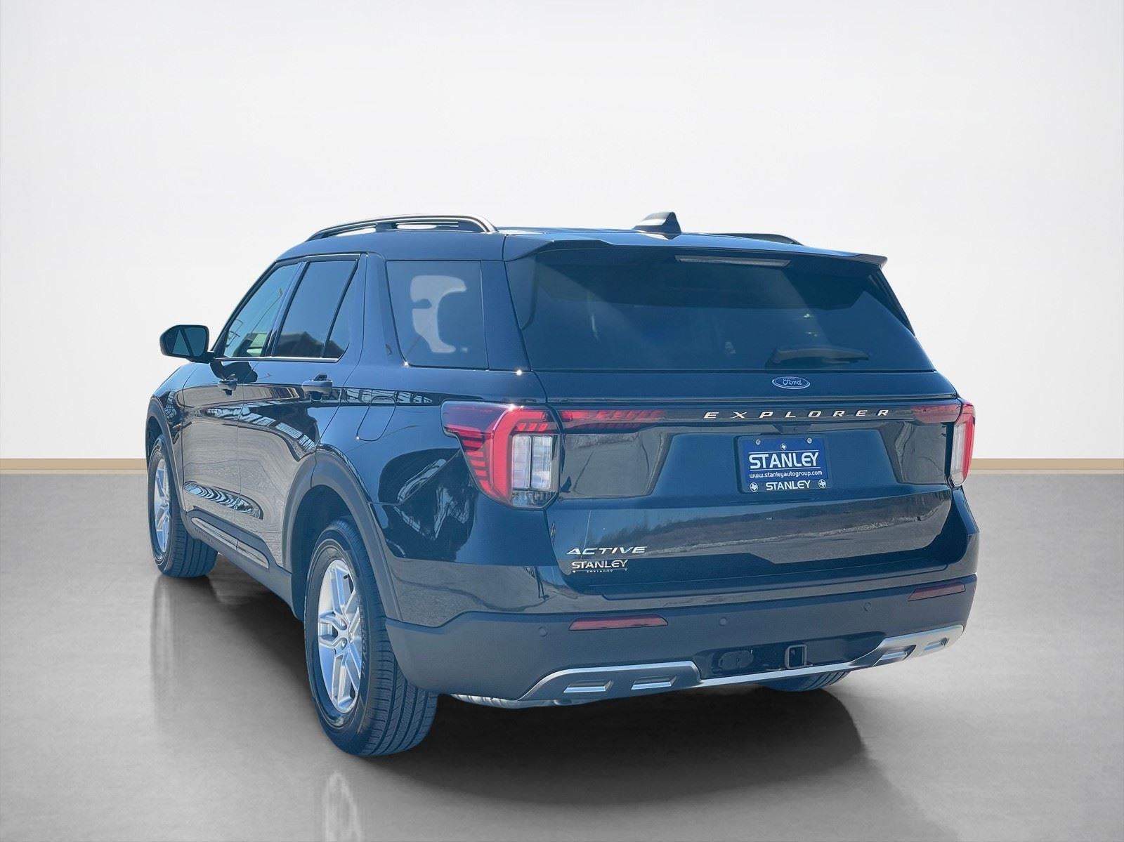 2026 Ford Explorer Active w/100A Pkg