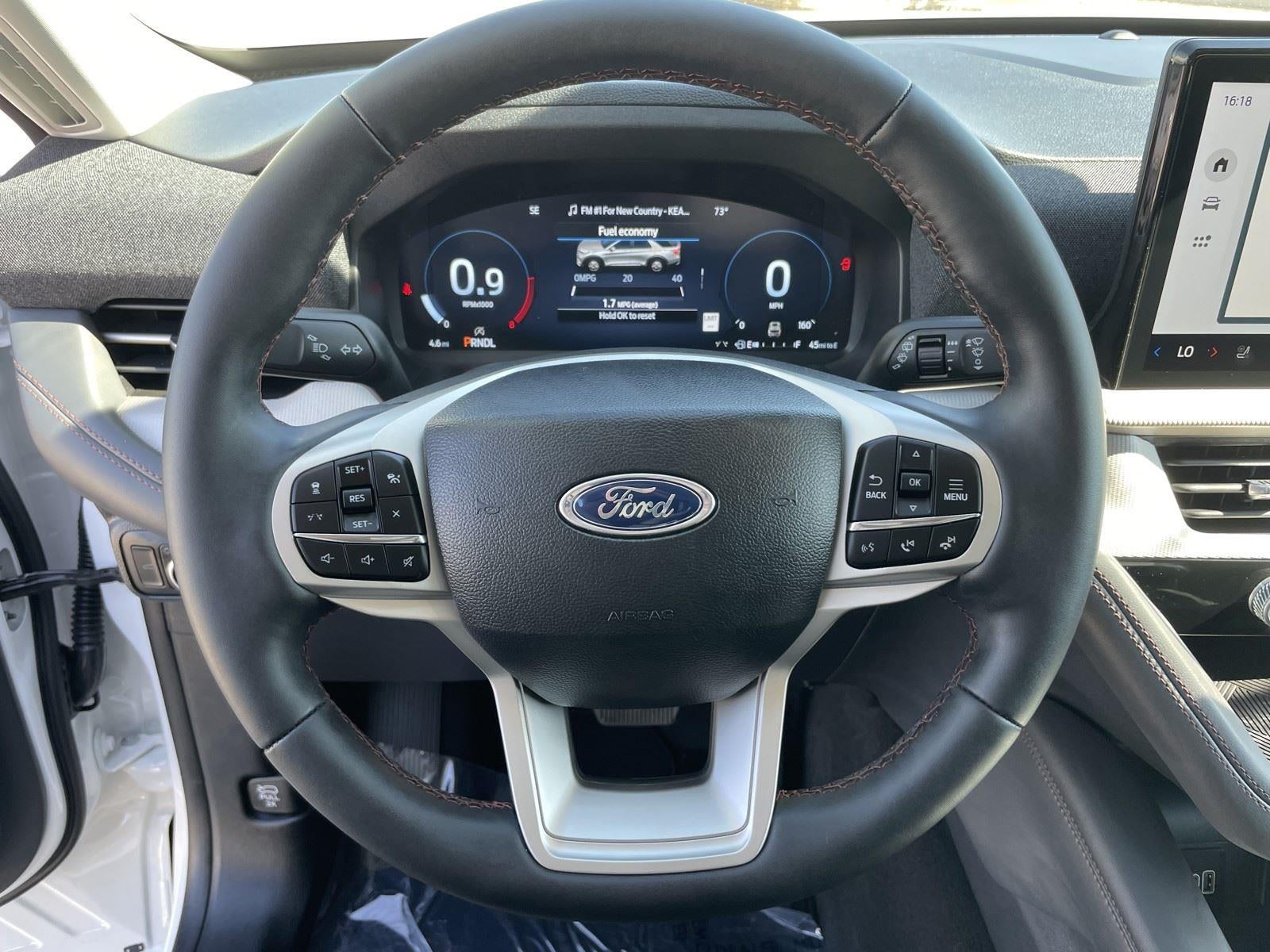 2026 Ford Explorer Active w/200A Pkg