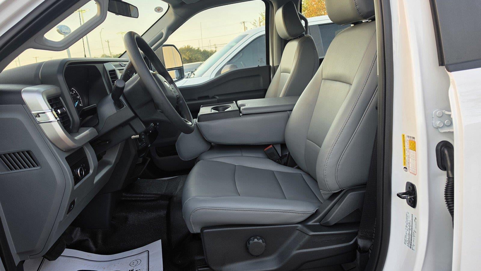 2027 Ford Super Duty F-250 Srw XL