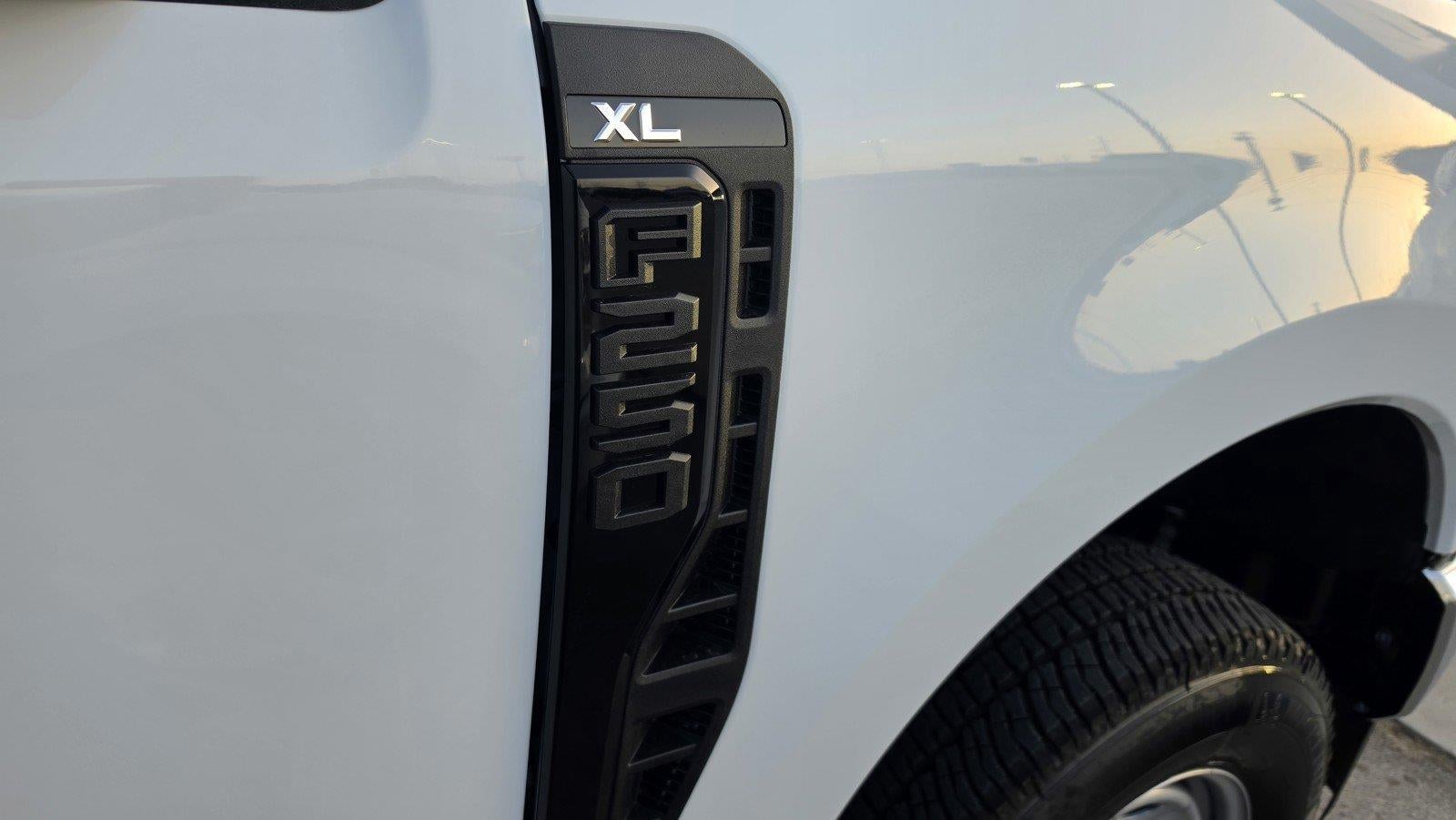 2027 Ford Super Duty F-250 Srw XL