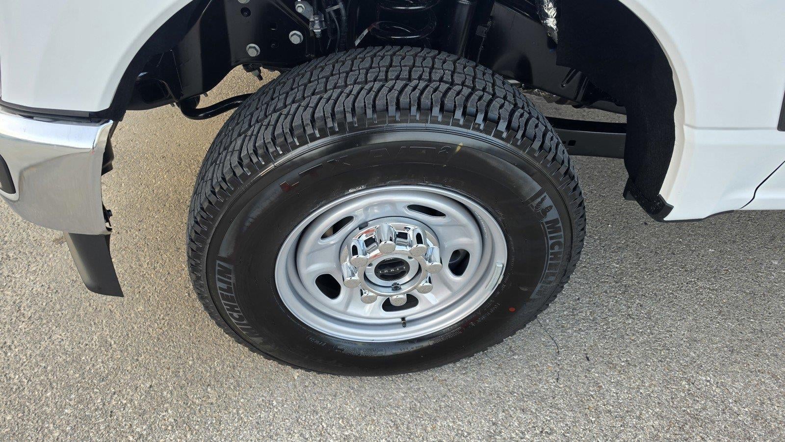 2027 Ford Super Duty F-250 Srw XL