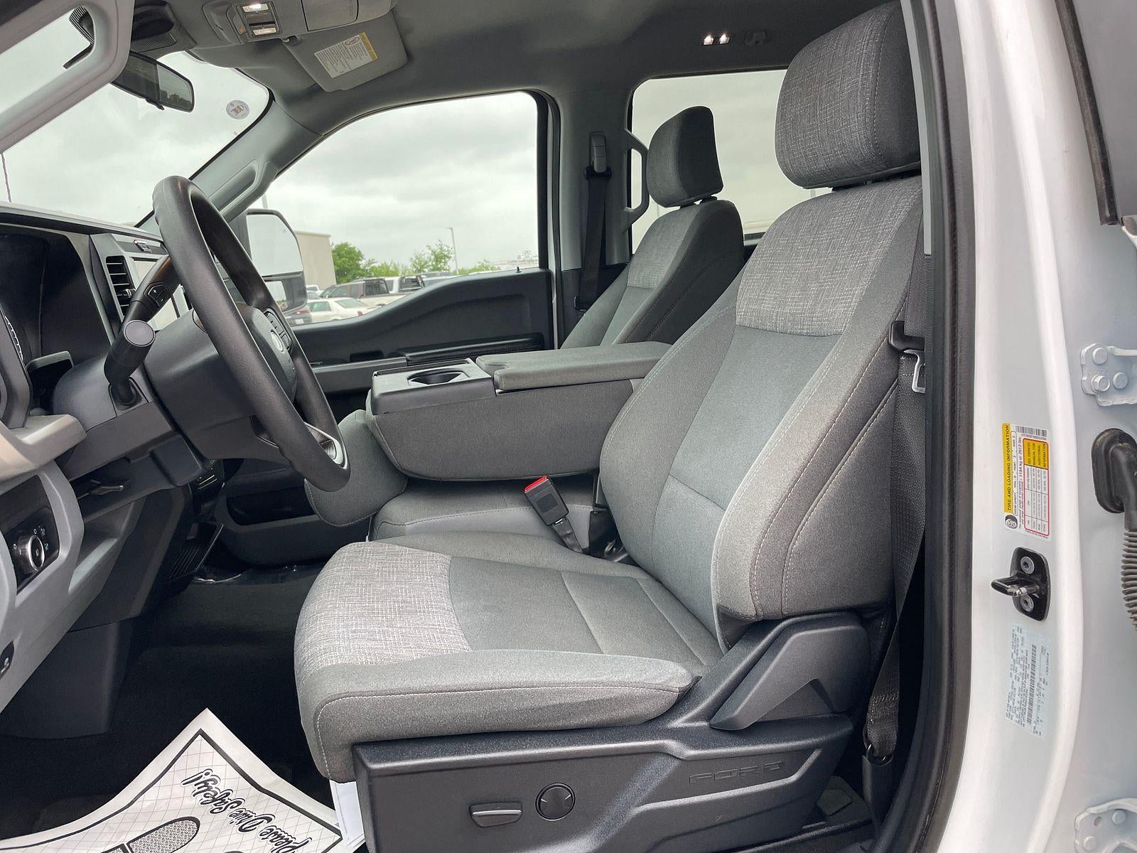 2025 Ford Super Duty F-250 SRW XLT