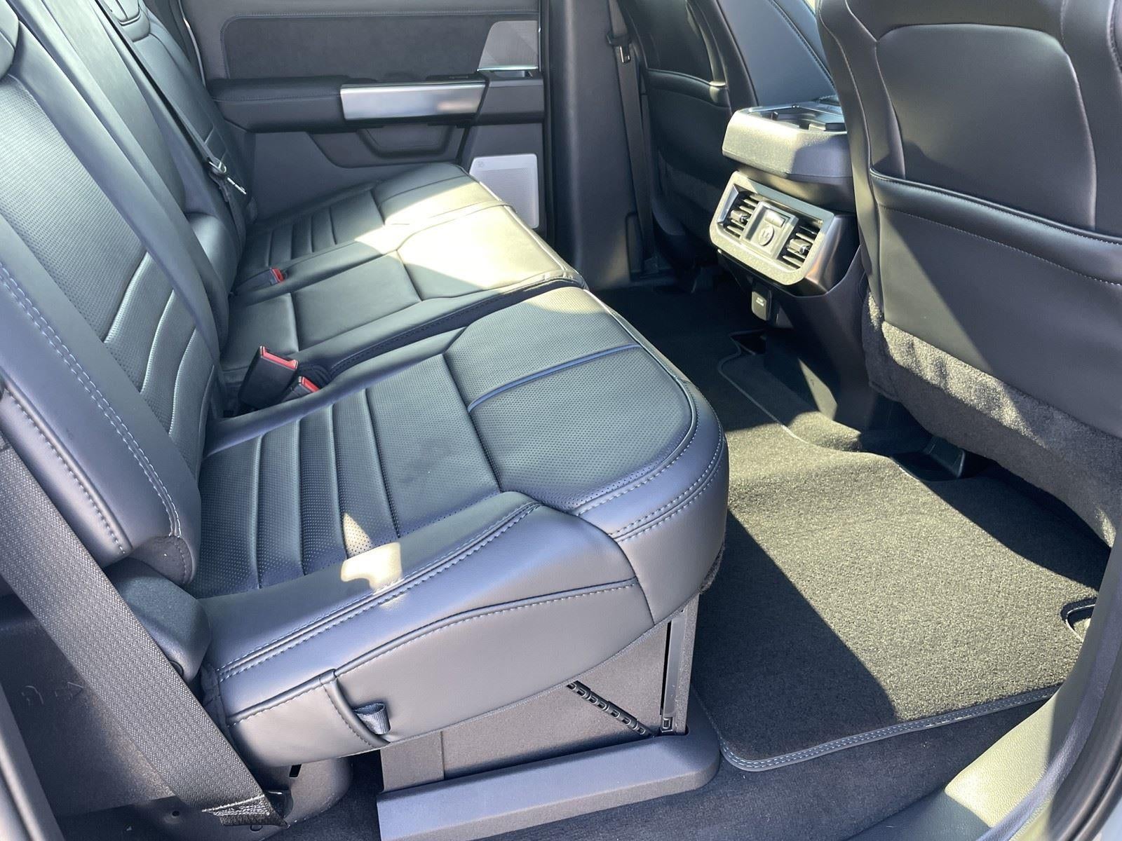 2025 Ford Super Duty F-250 SRW Platinum