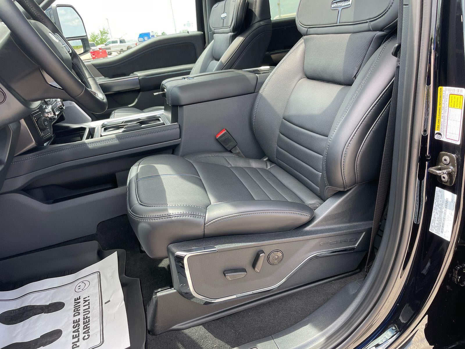 2026 Ford Super Duty F-250 SRW Platinum