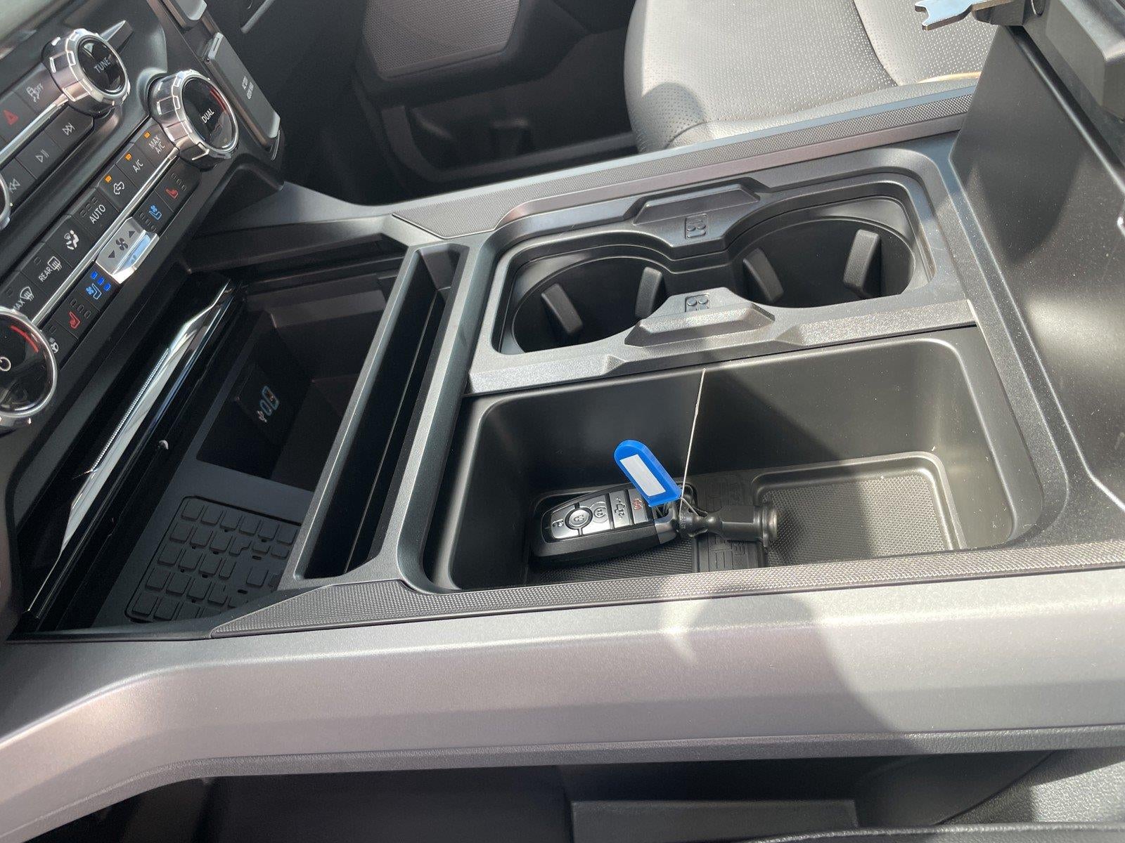 2027 Ford Super Duty F-250 SRW LARIAT