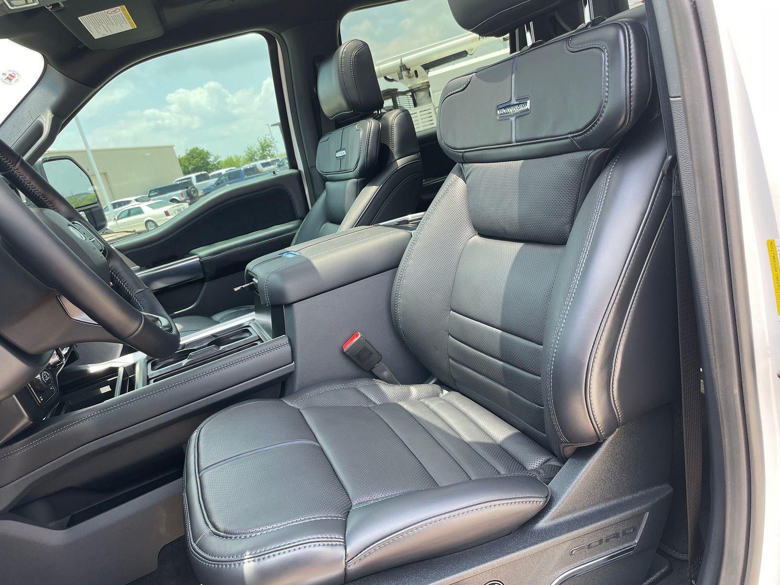 2026 Ford Super Duty F-250 SRW Platinum