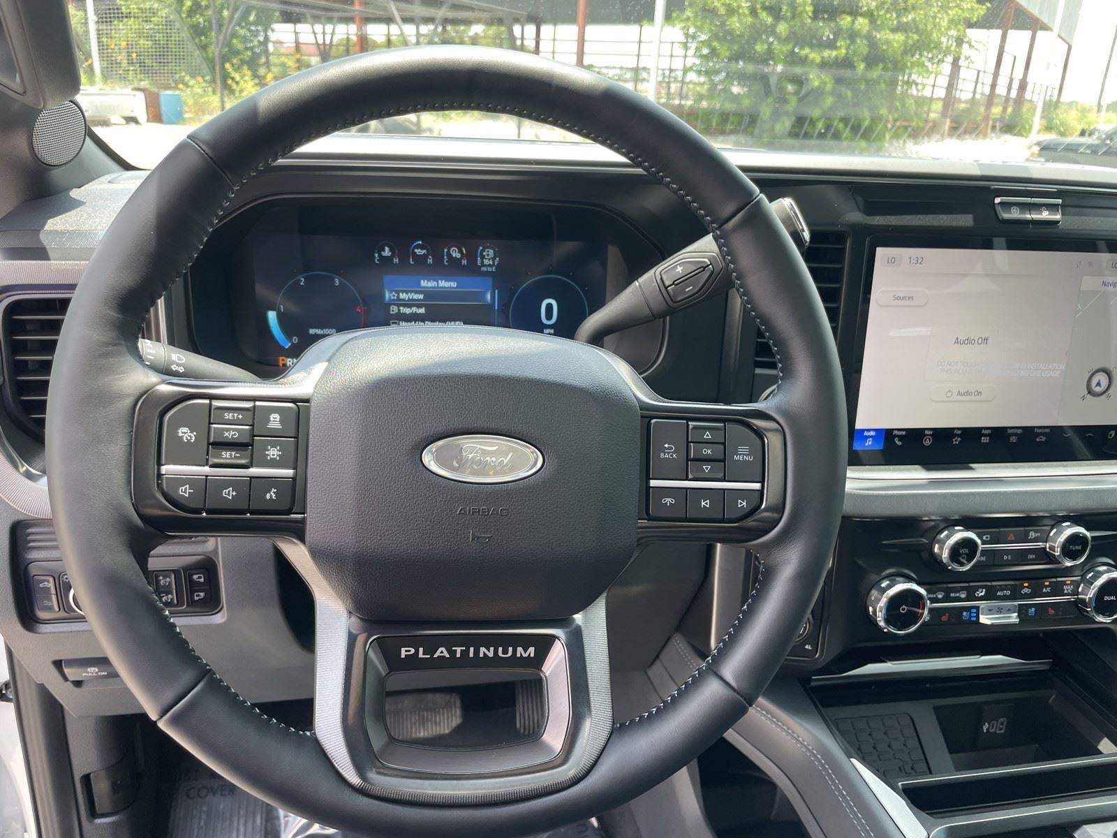 2026 Ford Super Duty F-250 SRW Platinum