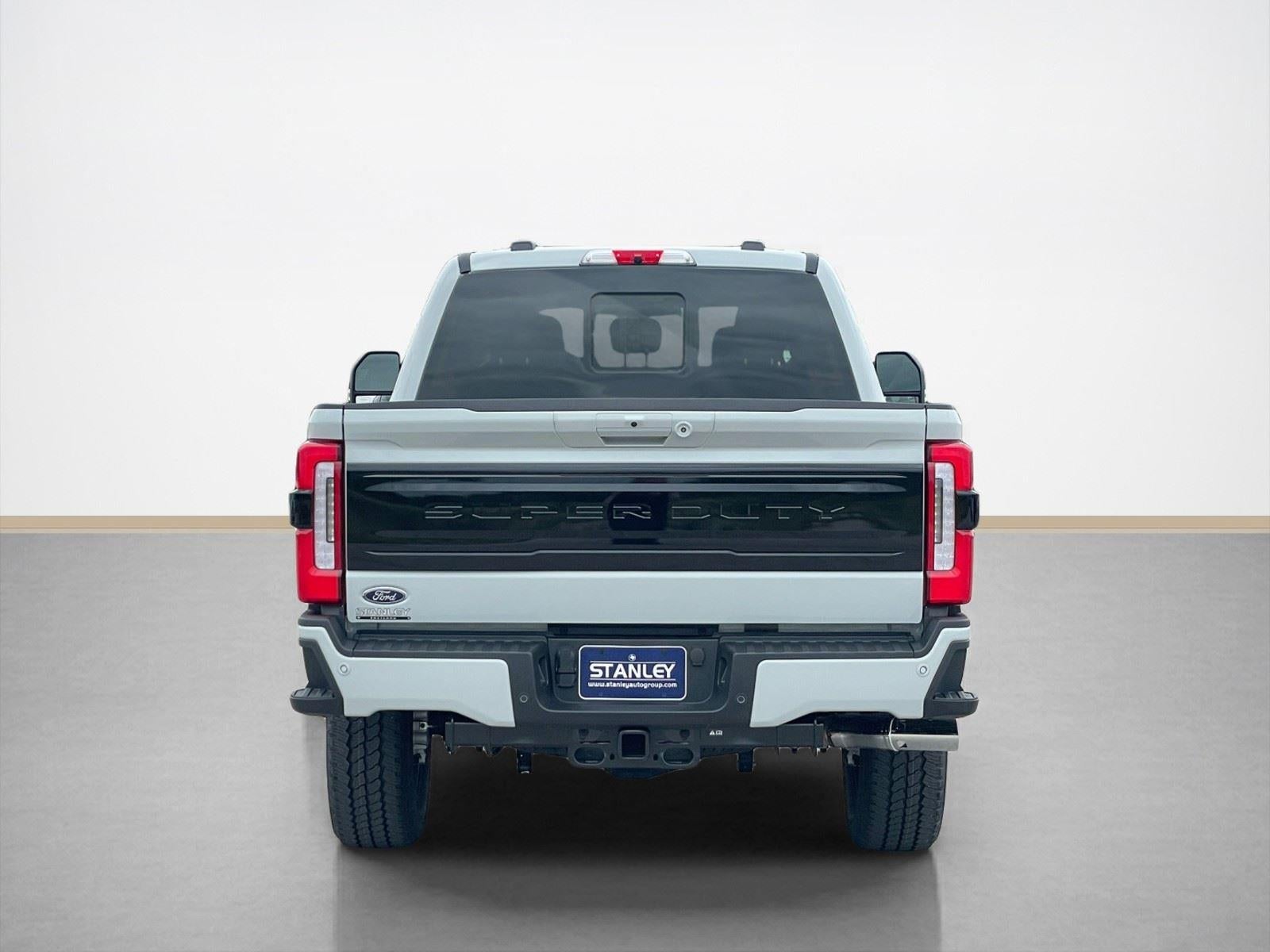 2026 Ford Super Duty F-250 SRW Platinum