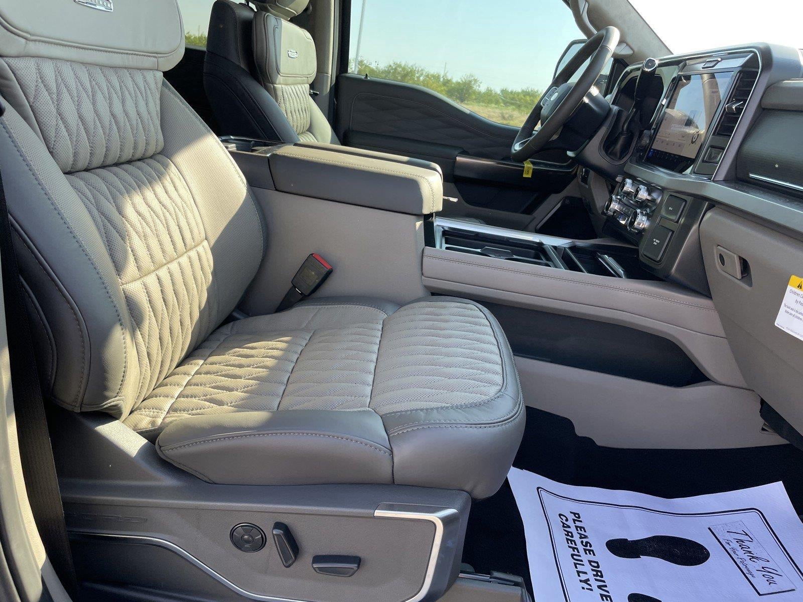 2026 Ford Super Duty F-250 Srw Platinum