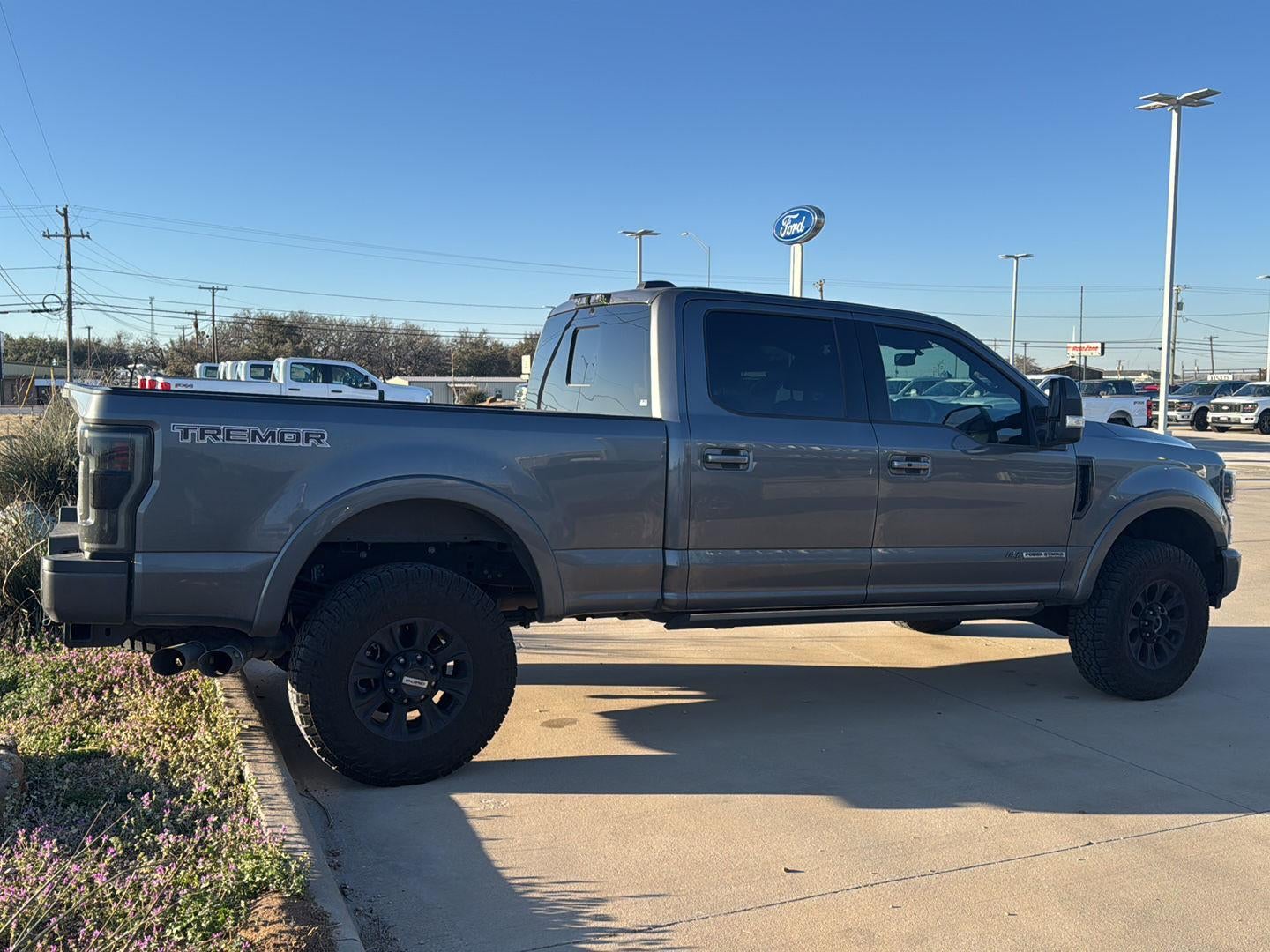 2022 Ford Super Duty F-250 SRW LARIAT