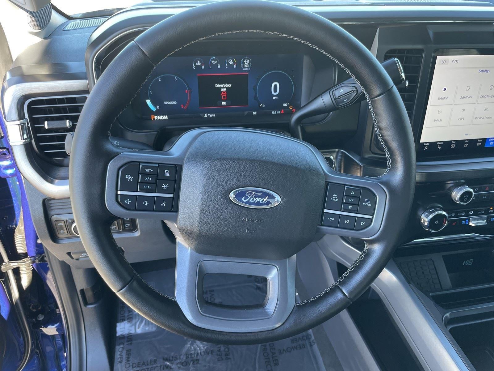 2026 Ford Super Duty F-350 SRW LARIAT