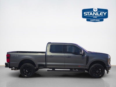 2027 Ford Super Duty F-350 SRW LARIAT