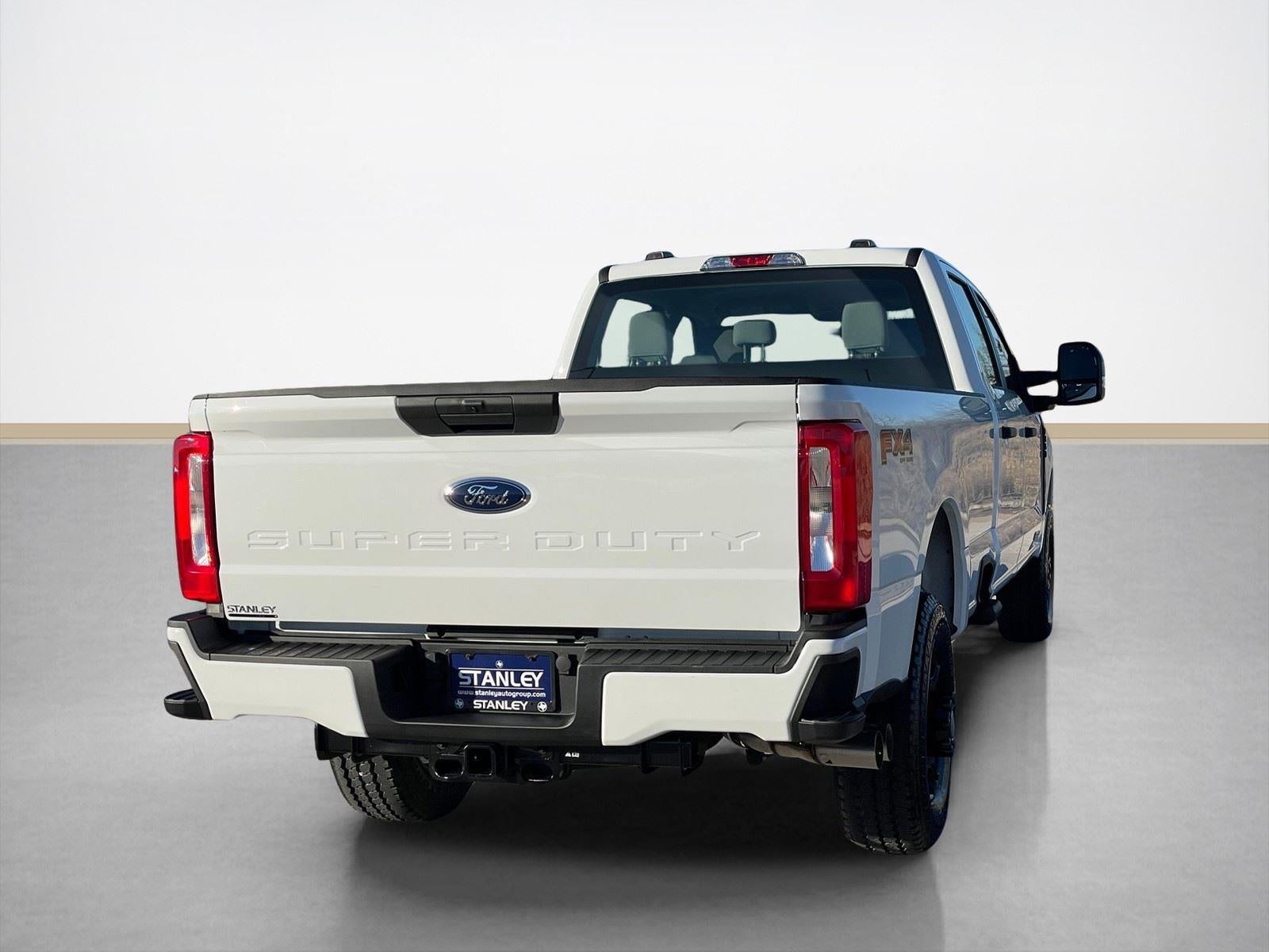 2026 Ford Super Duty F-350 SRW XL