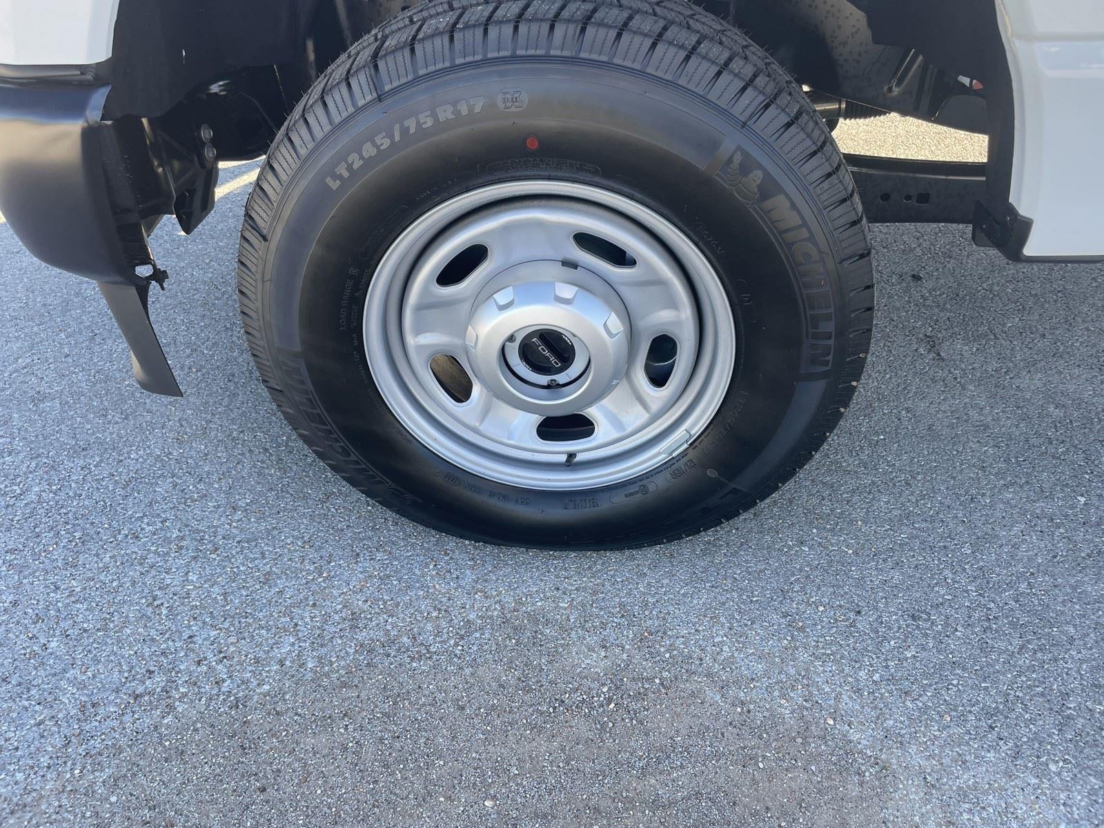 2026 Ford Super Duty F-350 SRW XL