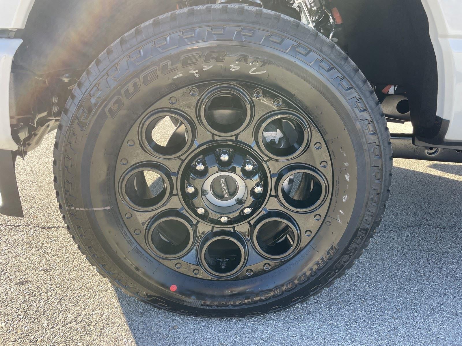 2026 Ford Super Duty F-350 SRW LARIAT