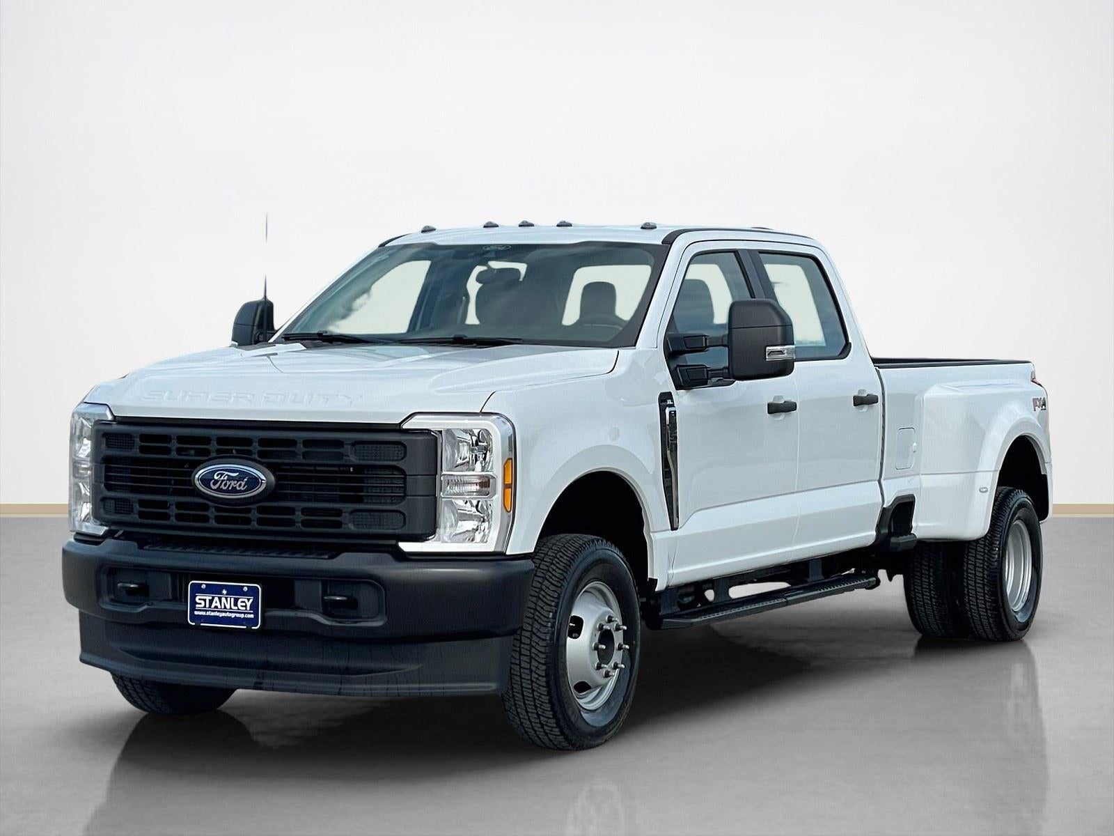 2026 Ford Super Duty F-350 DRW XL