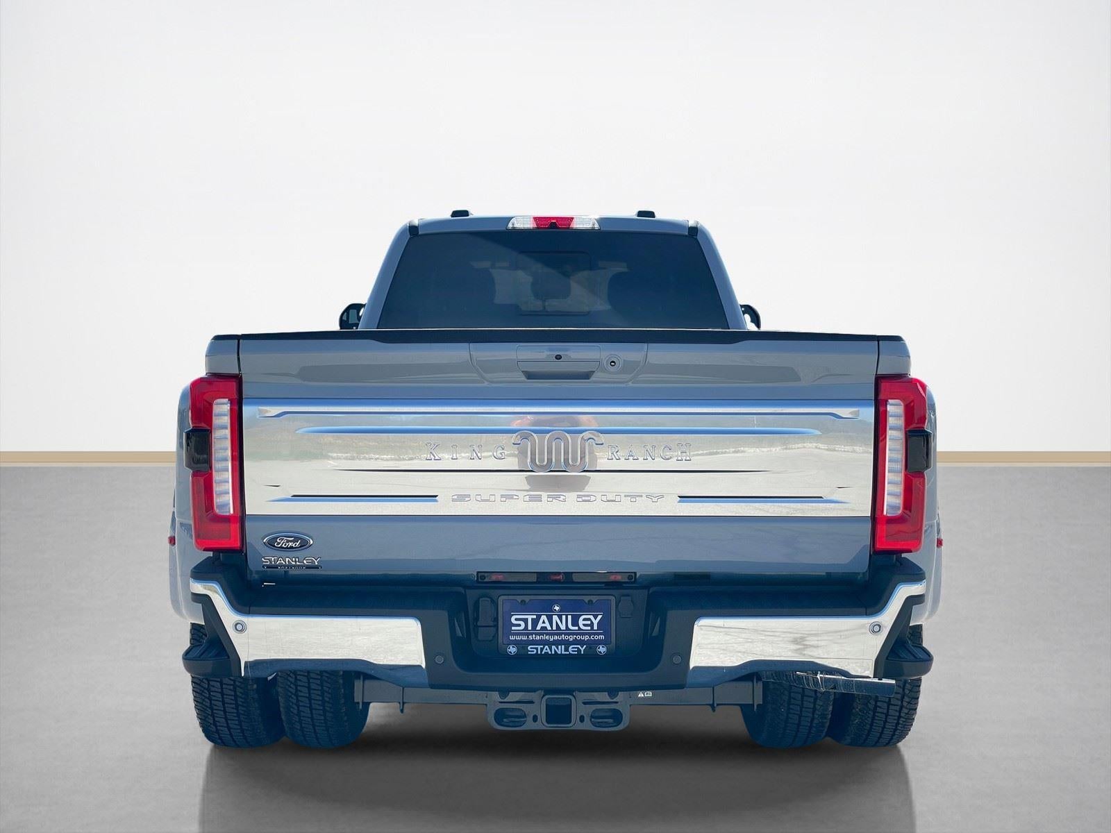 2026 Ford Super Duty F-350 DRW King Ranch