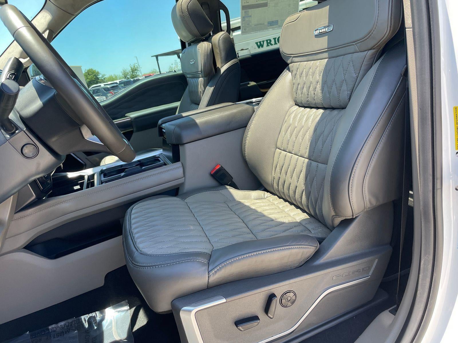 2026 Ford Super Duty F-350 DRW Platinum
