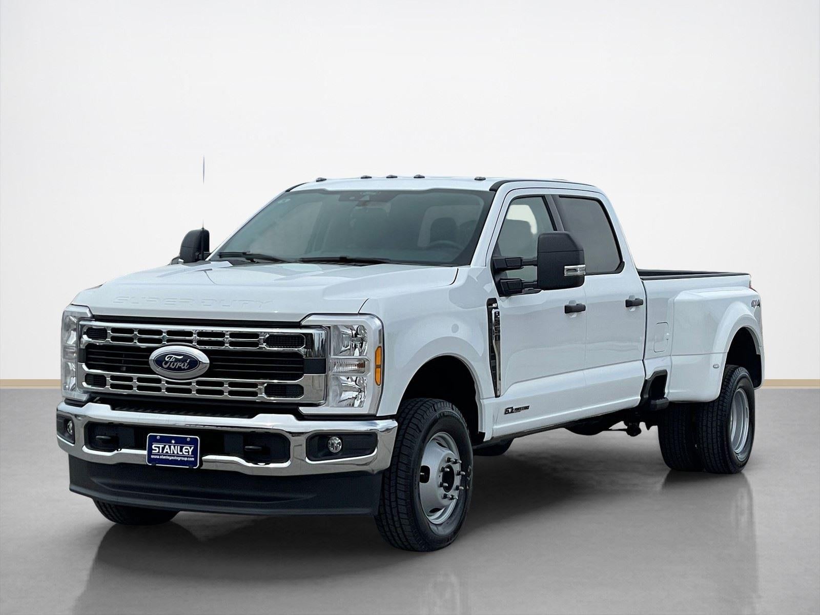 2026 Ford Super Duty F-350 DRW XLT