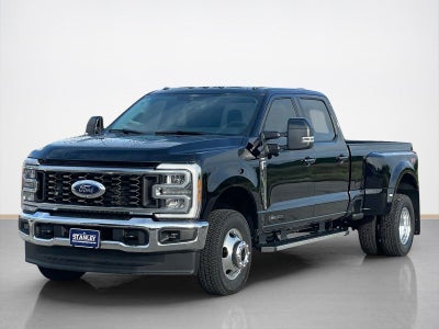 2026 Ford Super Duty F-350 DRW LARIAT