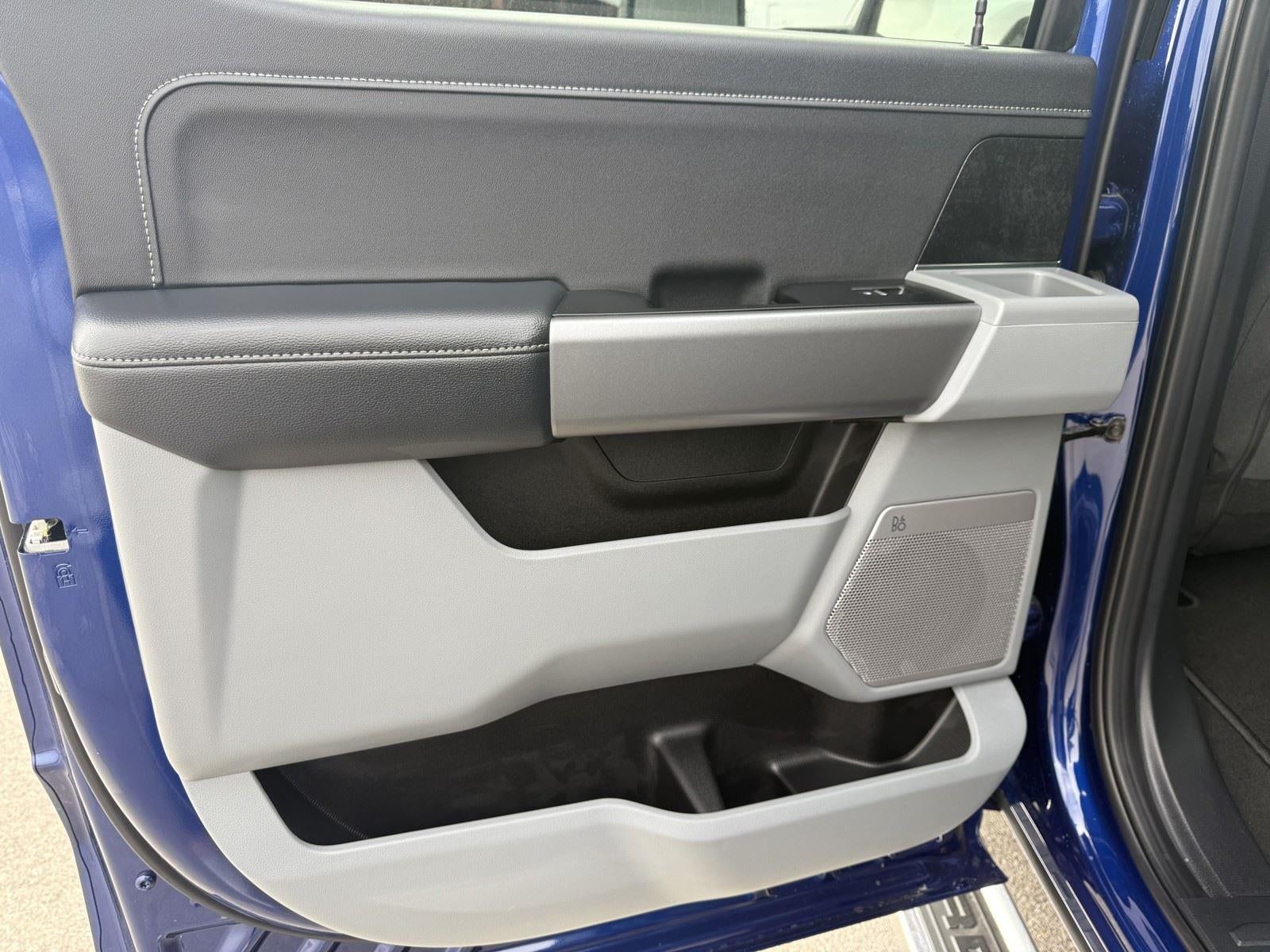 2026 Ford Super Duty F-350 DRW XLT