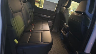 2026 Ford Super Duty F-350 DRW LARIAT