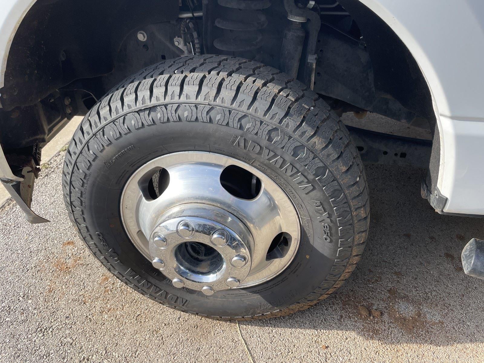 2023 Ford Super Duty F-350 DRW XLT
