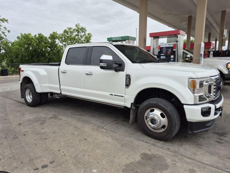 2022 Ford Super Duty F-350 DRW Platinum