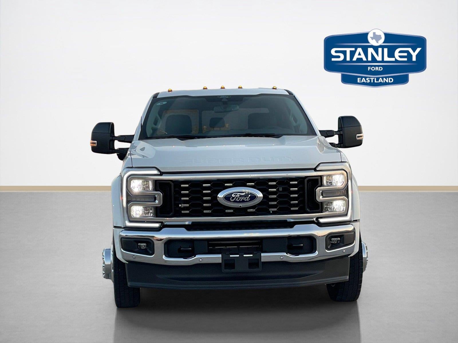 2026 Ford Super Duty F-450 DRW LARIAT