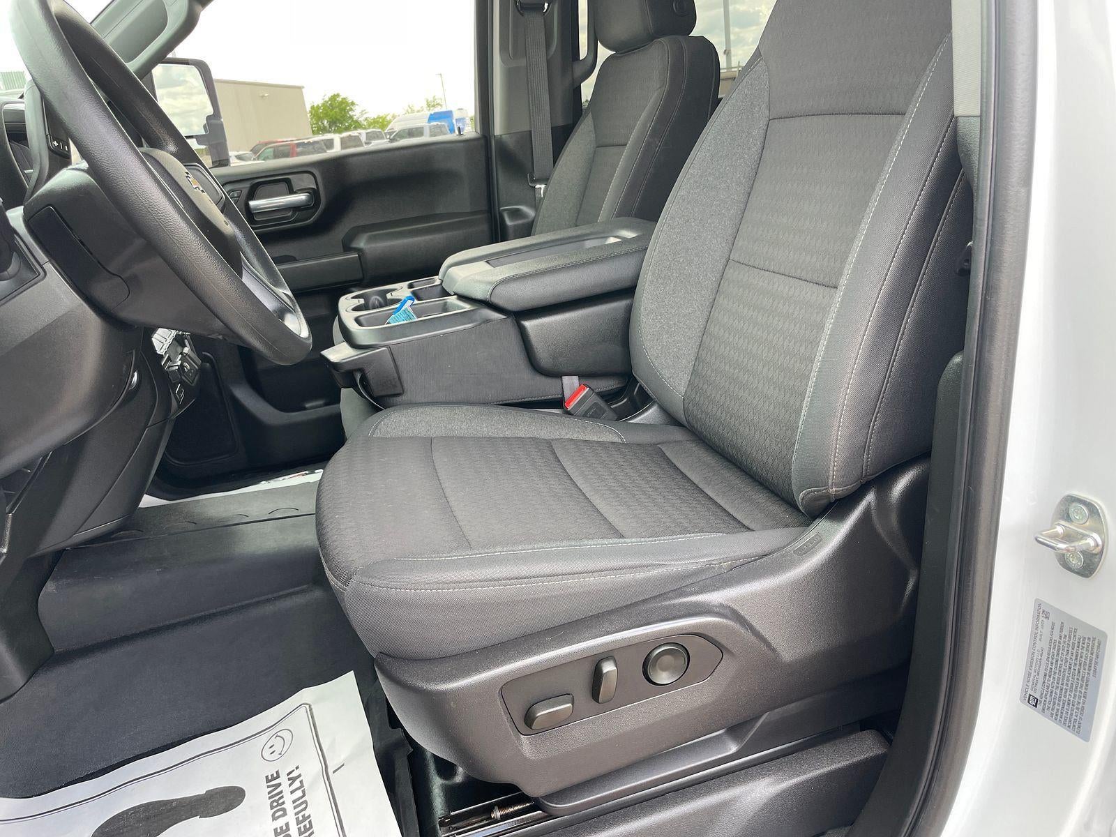 2024 Chevrolet Silverado 3500HD CC Work Truck