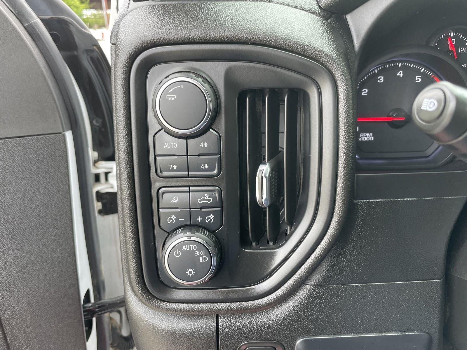 2024 Chevrolet Silverado 3500HD CC Work Truck