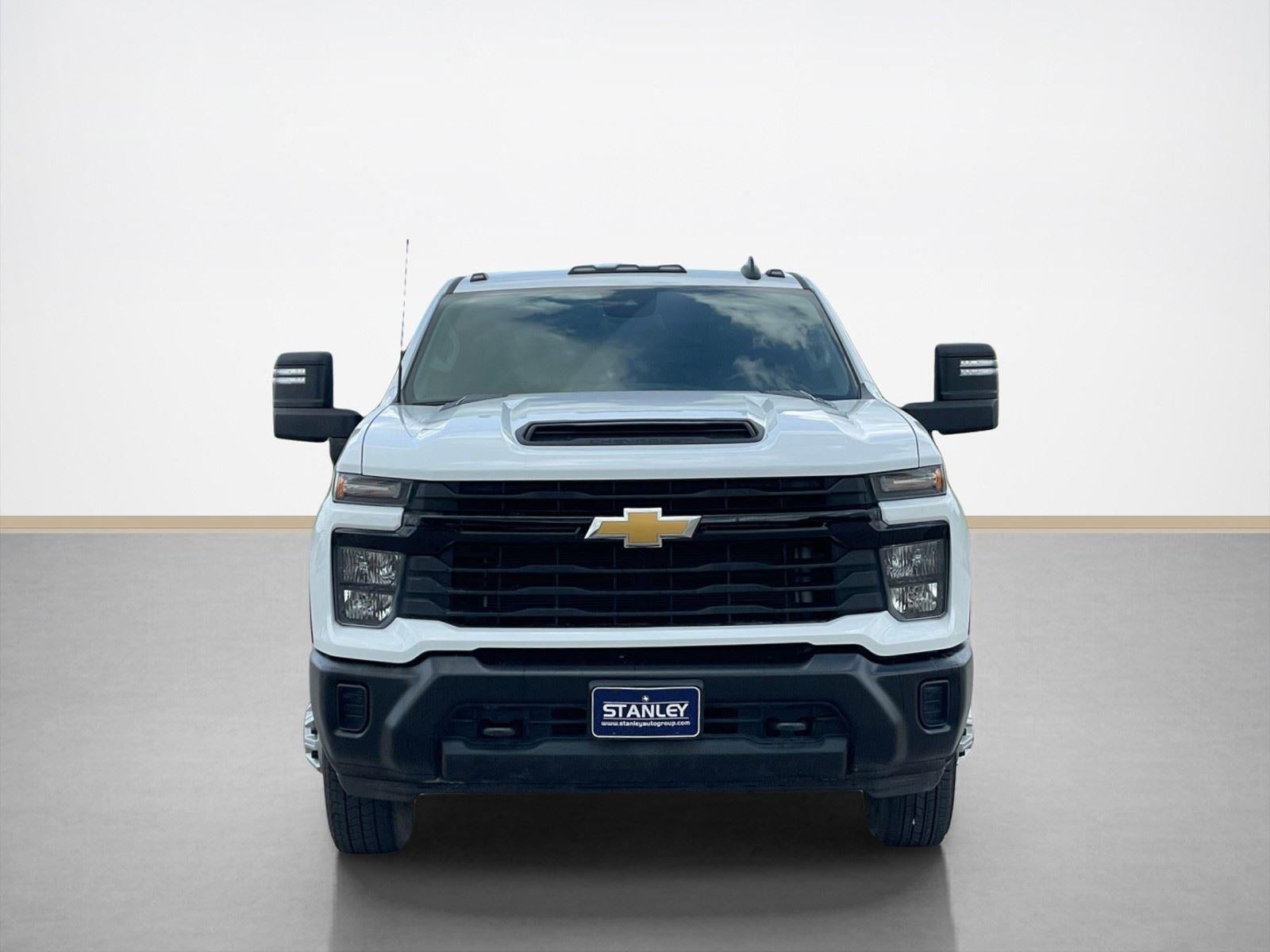 2024 Chevrolet Silverado 3500HD CC Work Truck