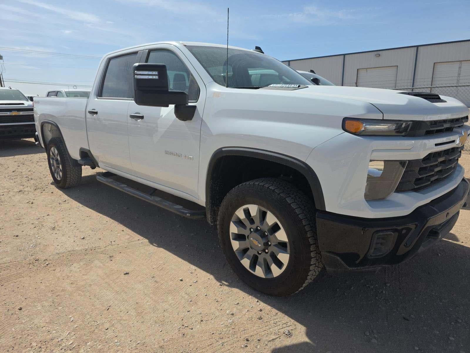 2025 Chevrolet Silverado 2500HD Custom